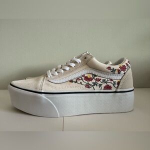 Platform tan colored and floral print vans. SIZE 7.5 women, 6.0 men